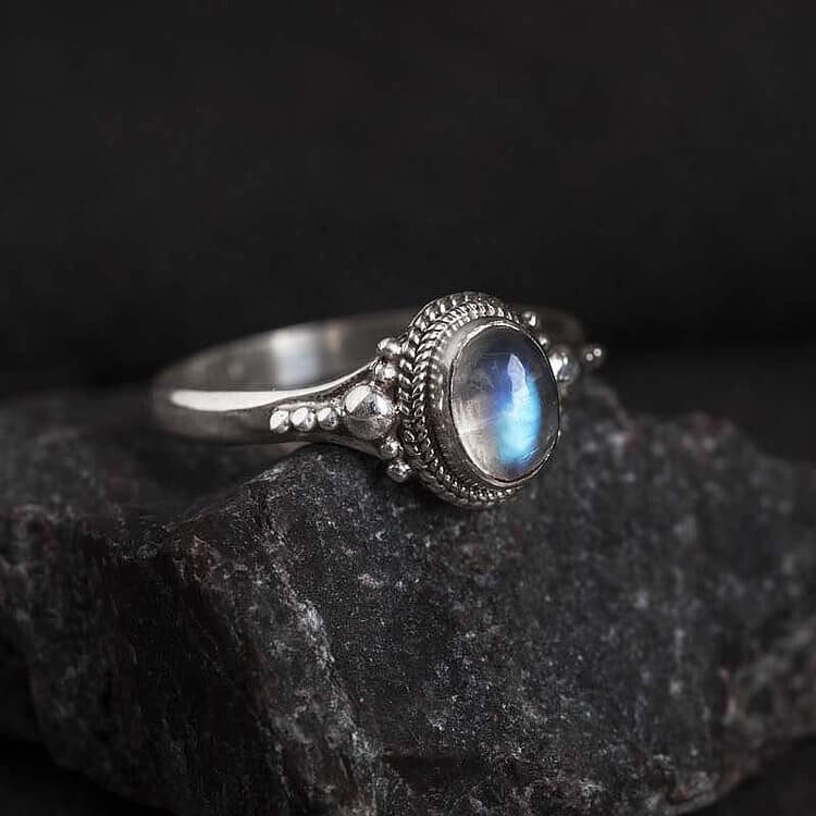 Retro Moonstone Ring