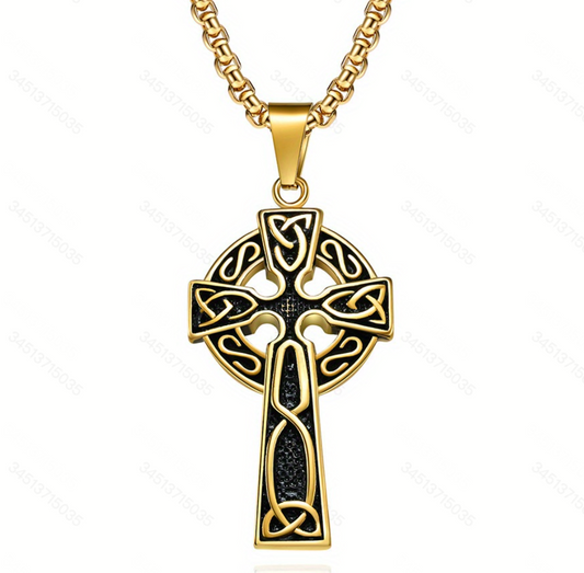 Fashionable Men's Necklace With Celtic Cross Pendant