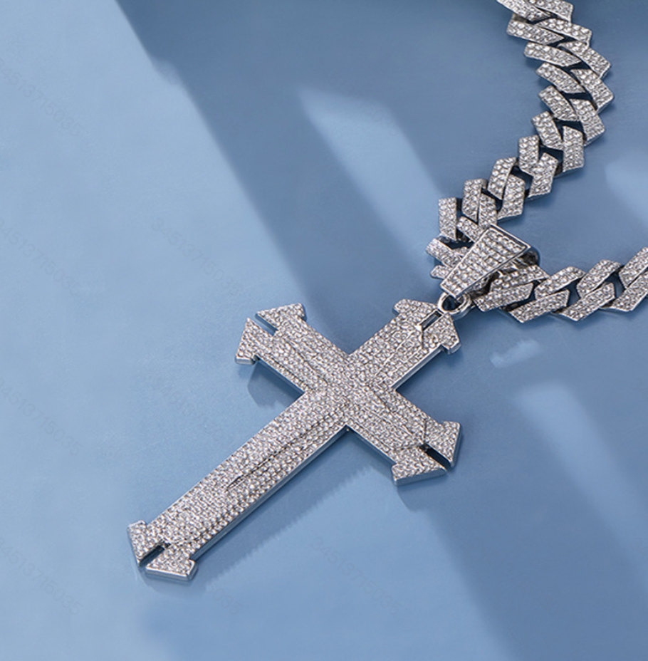 1pc Bold Flashy Cuban Necklace With Cool Cross Pendant