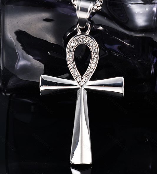 Fashion Rhinestone-encrusted Cross Pendant Necklace