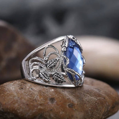 Luxury Sapphire Vintage Ring