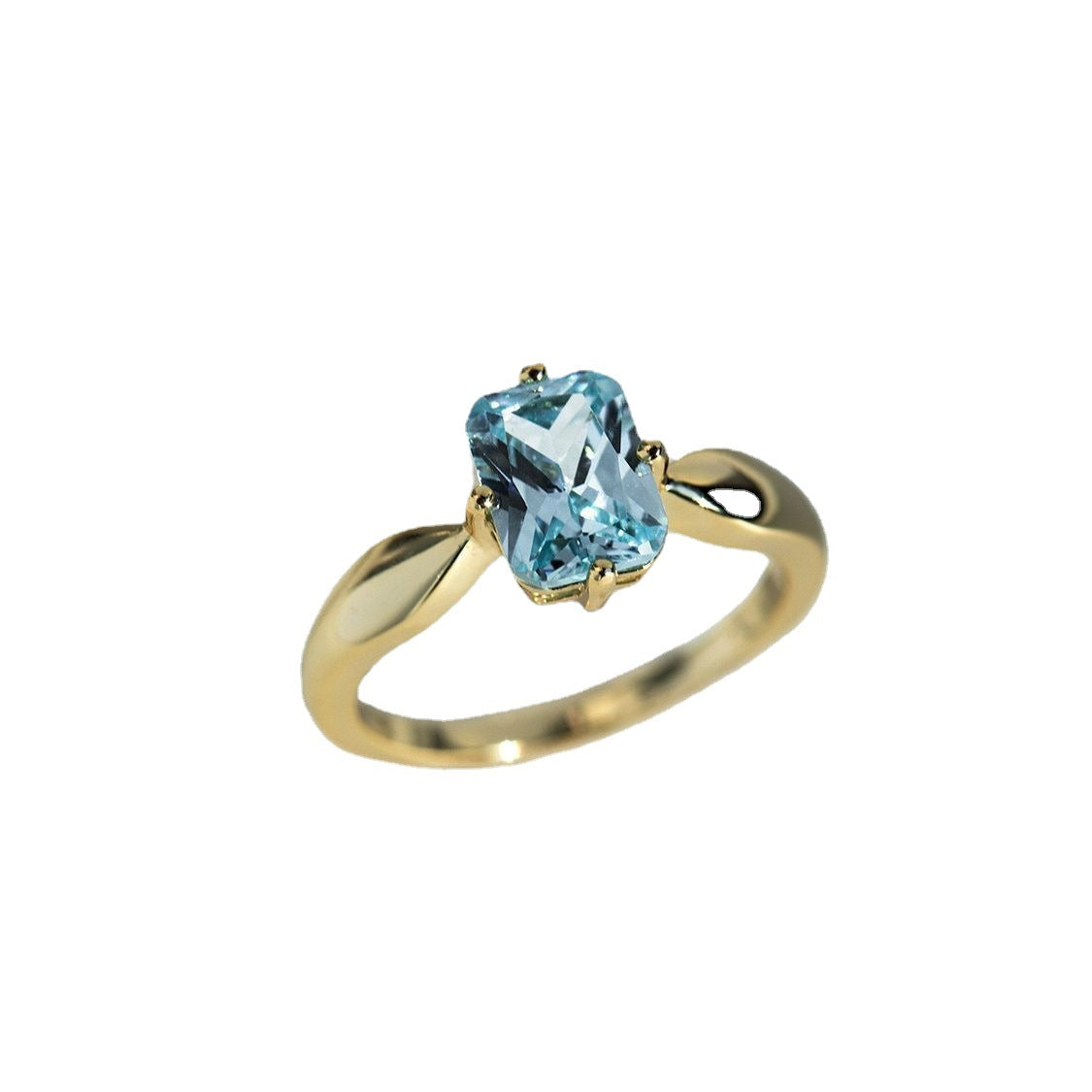 “Walden Pond” Aquamarine Ring