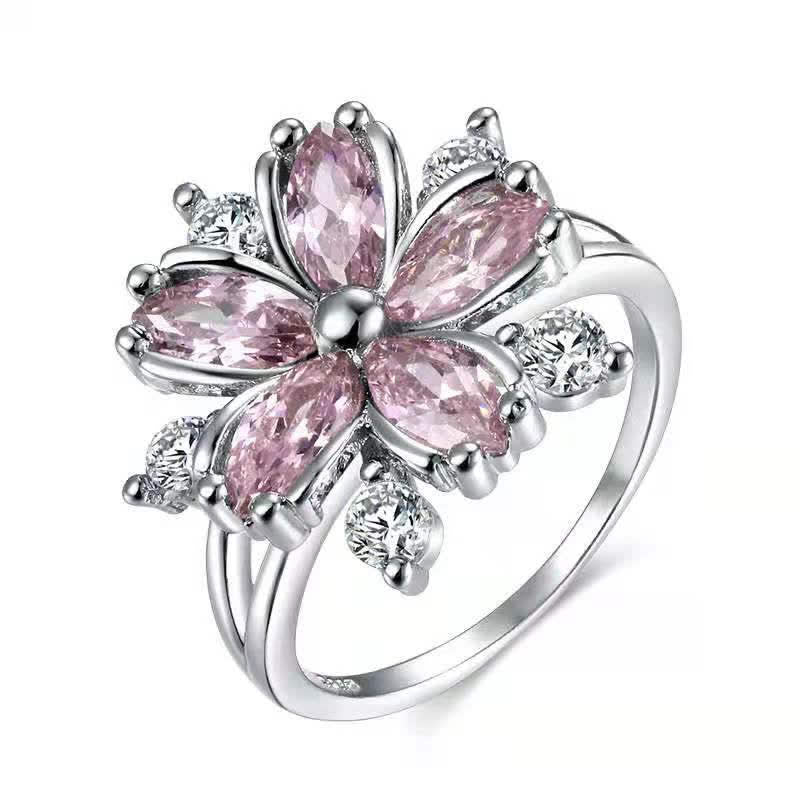 Romantic Design Unique Flower Ring