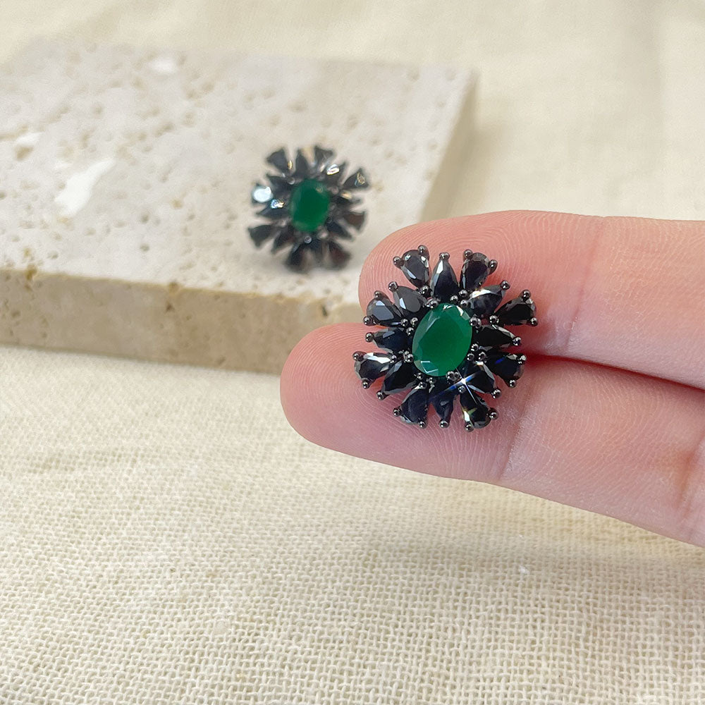 Black Stones Snowflake Green Zircon Earrings