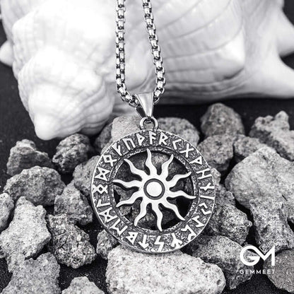 Vintage Sun Wheel Flower Necklace