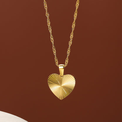 Radial Texture Heart Shape Disc Pendant Necklace