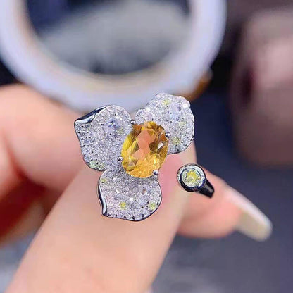 Light Luxury Micro-studded Three-leaf Flower Ring with Diamonds Red and Yellow Diamond Colored Jewel Ring