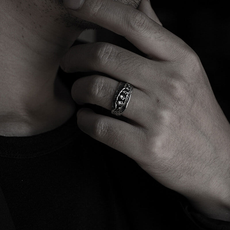 Vintage Men's Five Skull Ring