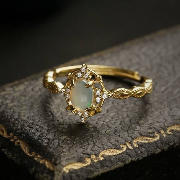 Light Luxury Opal Adjustable Ring