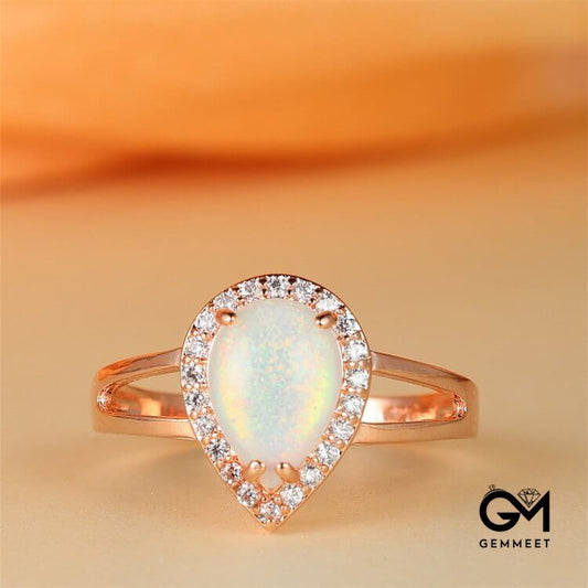 Water Drop Shaped Opal Light Luxury Ring