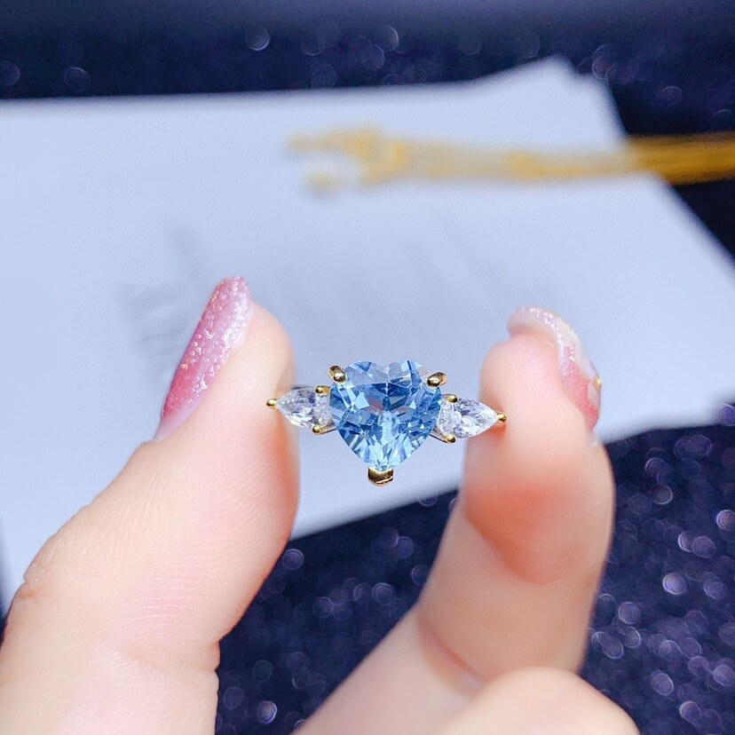 Imitation Natural Heart Sky Blue Topaz Fancy Gemstone Ring