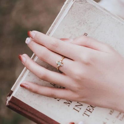 Light Luxury Opal Adjustable Ring