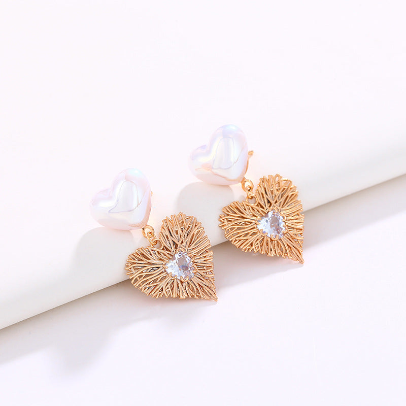 Women's Heart Shaped Imitation Pearl Earrings