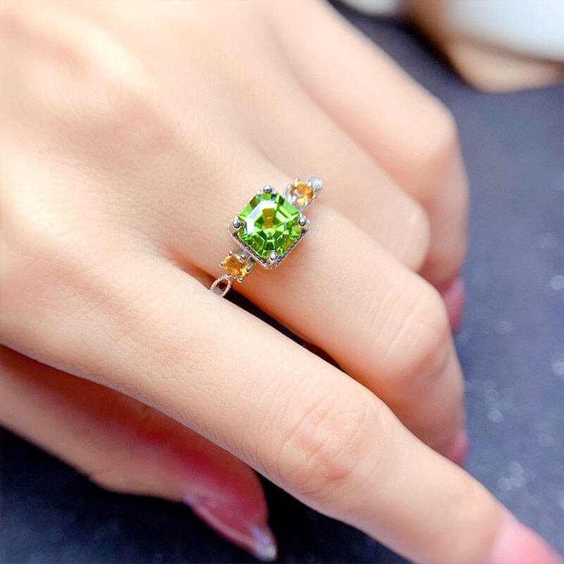 Olive Green Zirconia Chop Ring with 2 Carat Princess Solitaire Diamond