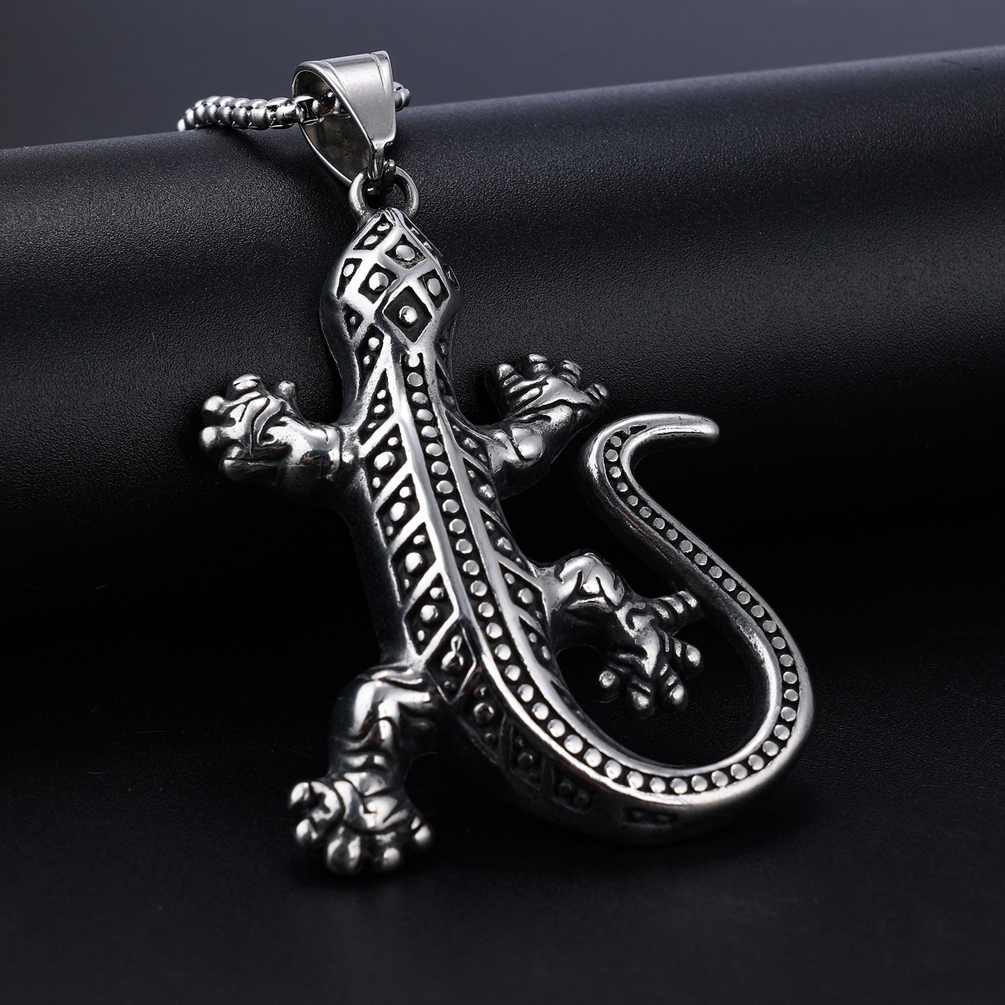 Gecko Lizard Stainless Steel Pendant