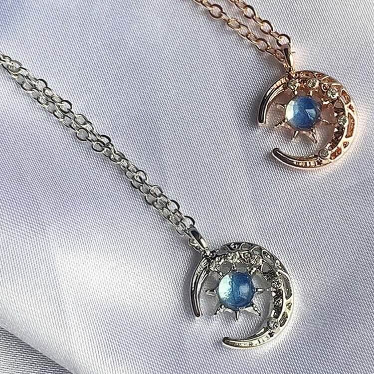 Celestial Dainty Moon Moonstone Necklace