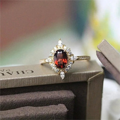 Vintage Ruby "Miss Rose" Atmosphere Ring