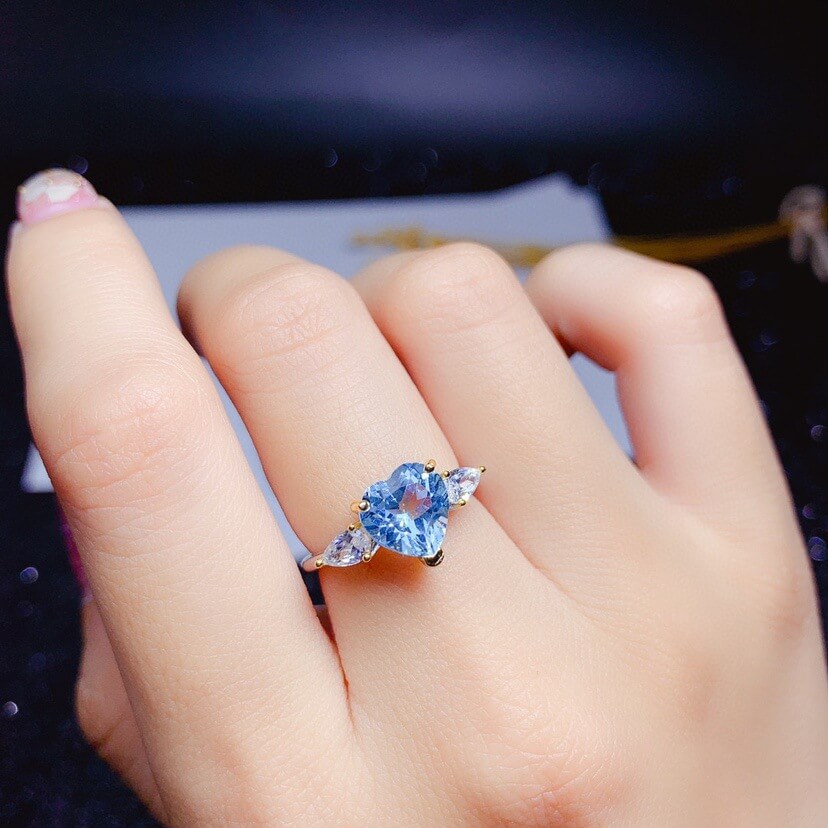 Imitation Natural Heart Sky Blue Topaz Fancy Gemstone Ring