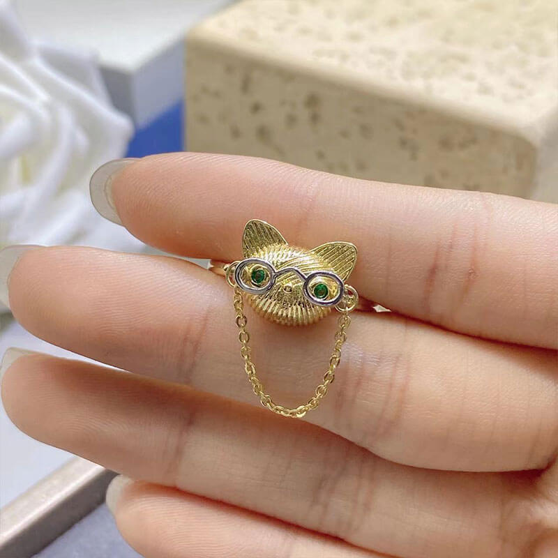 Hand-drawn Doctor Cat Ring Female Simulation Emerald Cute Cartoon Ring