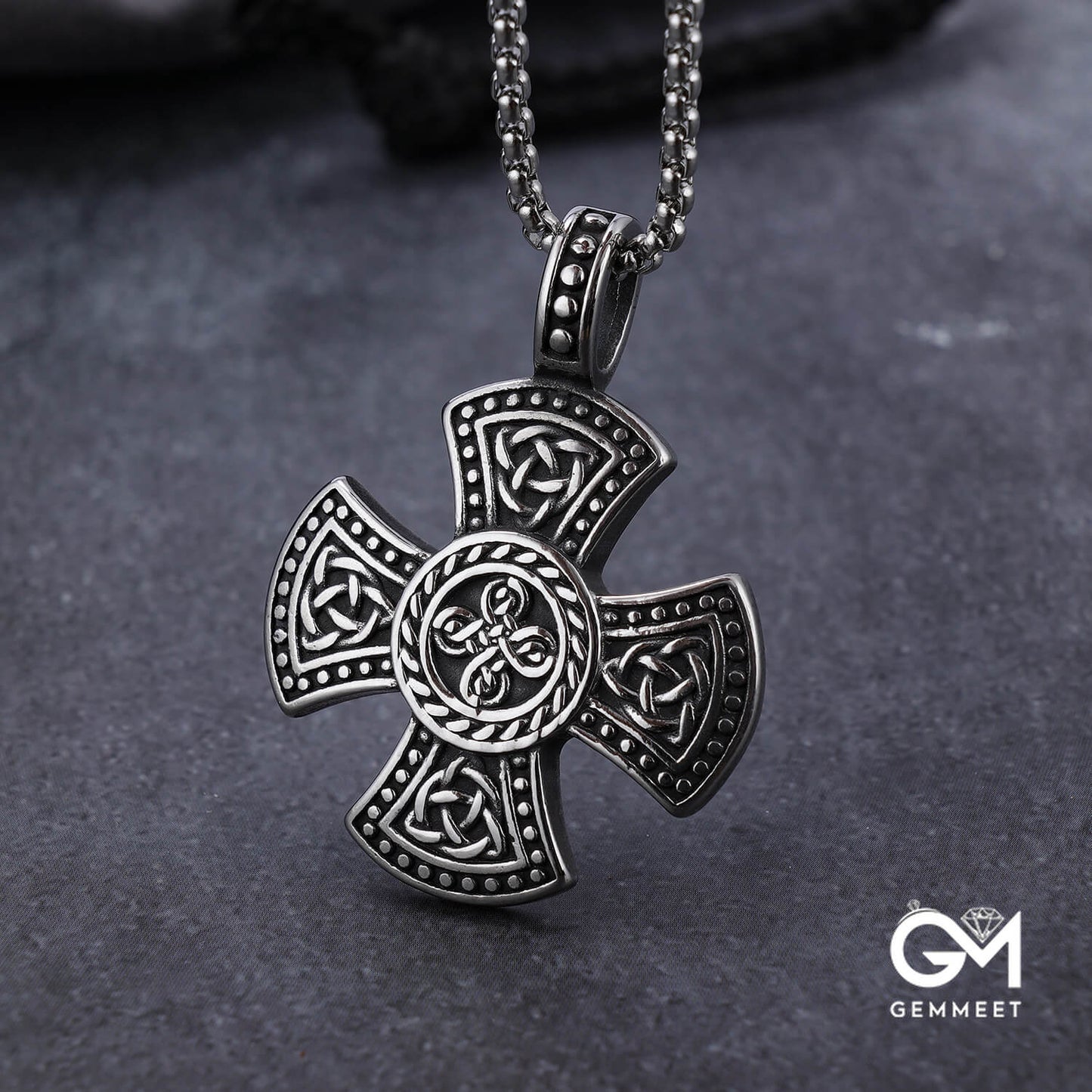 Stainless Steel Cross Kink Pendant