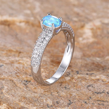 "Shiny Elegance" Round Opal Zircon Edge Band Ring