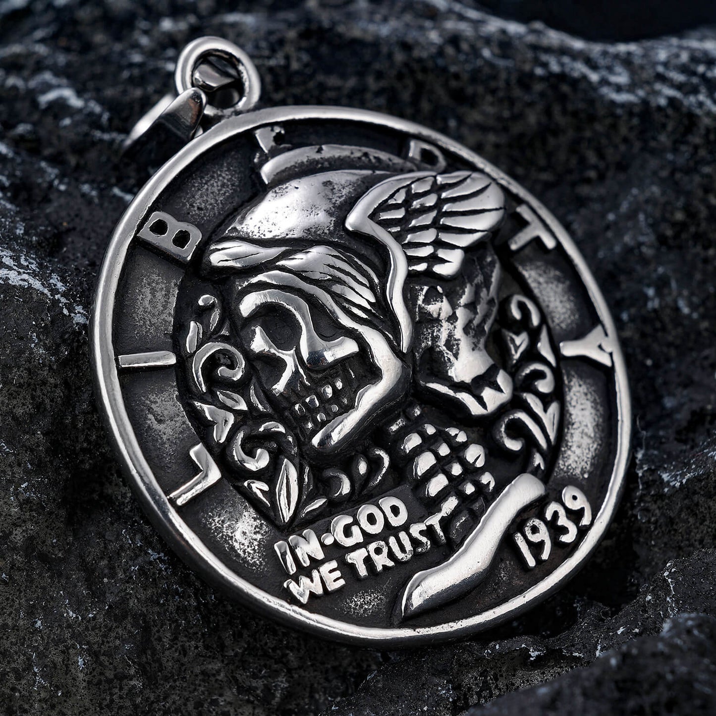 Skull Motorcycle Helmet Stainless Steel Pendant