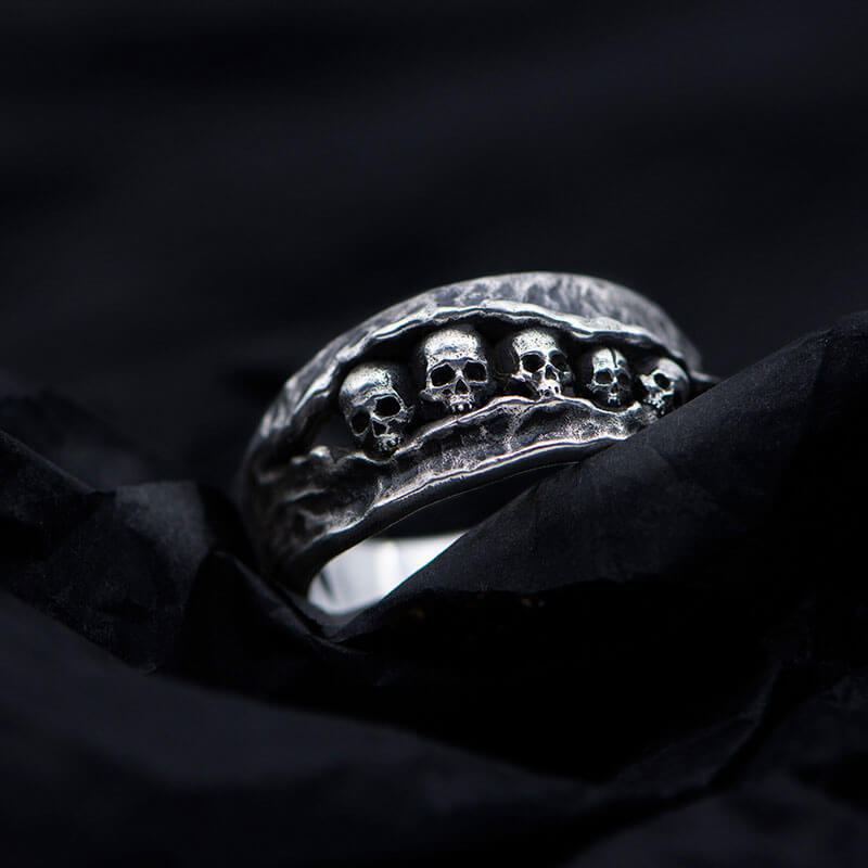 Vintage Men's Five Skull Ring