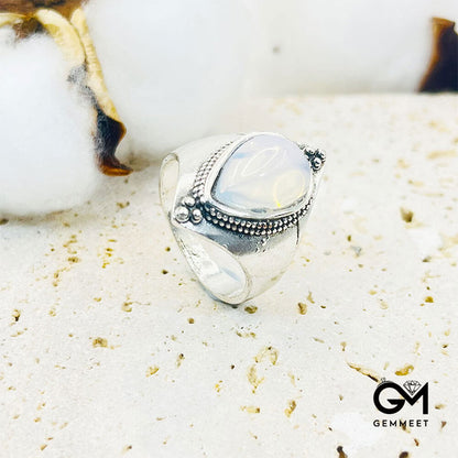 Simple Moonstone Retro Ring