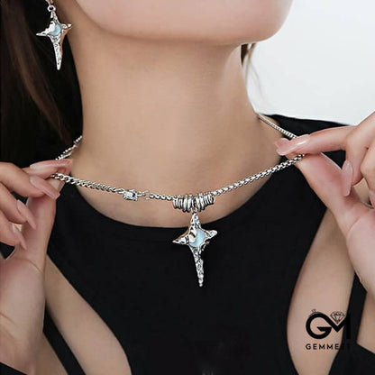 Moonstone Pleated Star Pendant Alloy Necklace