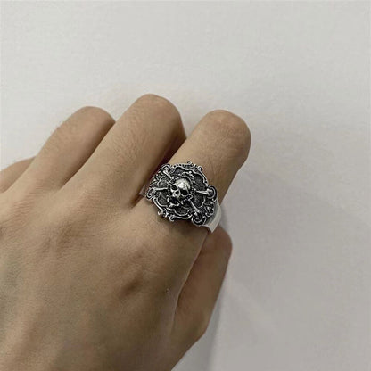 Vintage Men's Skull Shield Ring