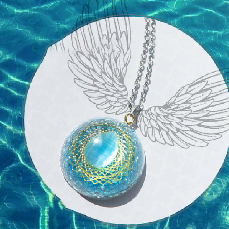 GUARDIAN OF LIGHT Aquamarine Orgone Necklace