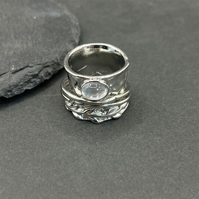 Leaf Spinner Aquamarine Ring