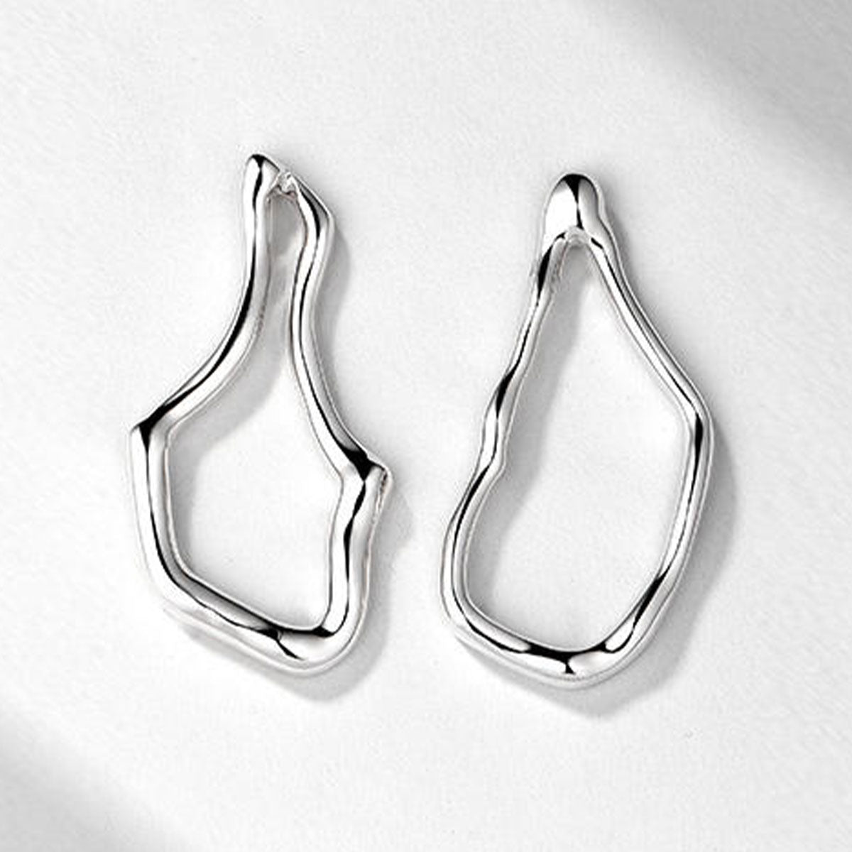 White Gold Cool Design Irregular Distortion Snap Hoop Earrings