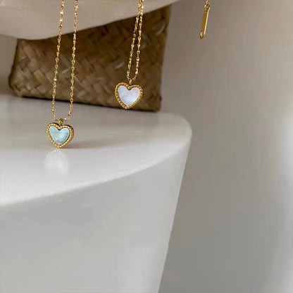 Cute Halo Heart Shape Pendant Necklace