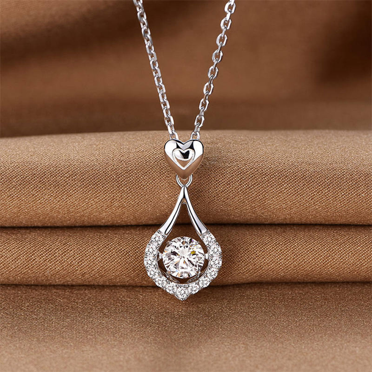 White Gold Heart Drip Shape Beating Shinny Pendants Chains