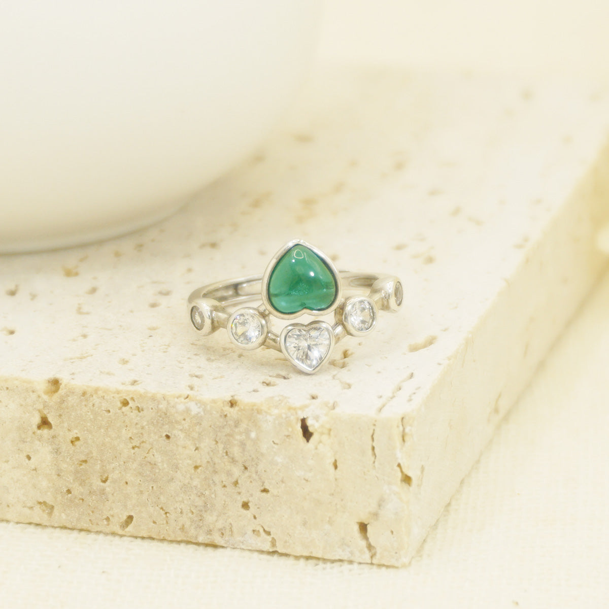 White Gold Double Heart Crown Shape Emerald Gem Adjustable Ring