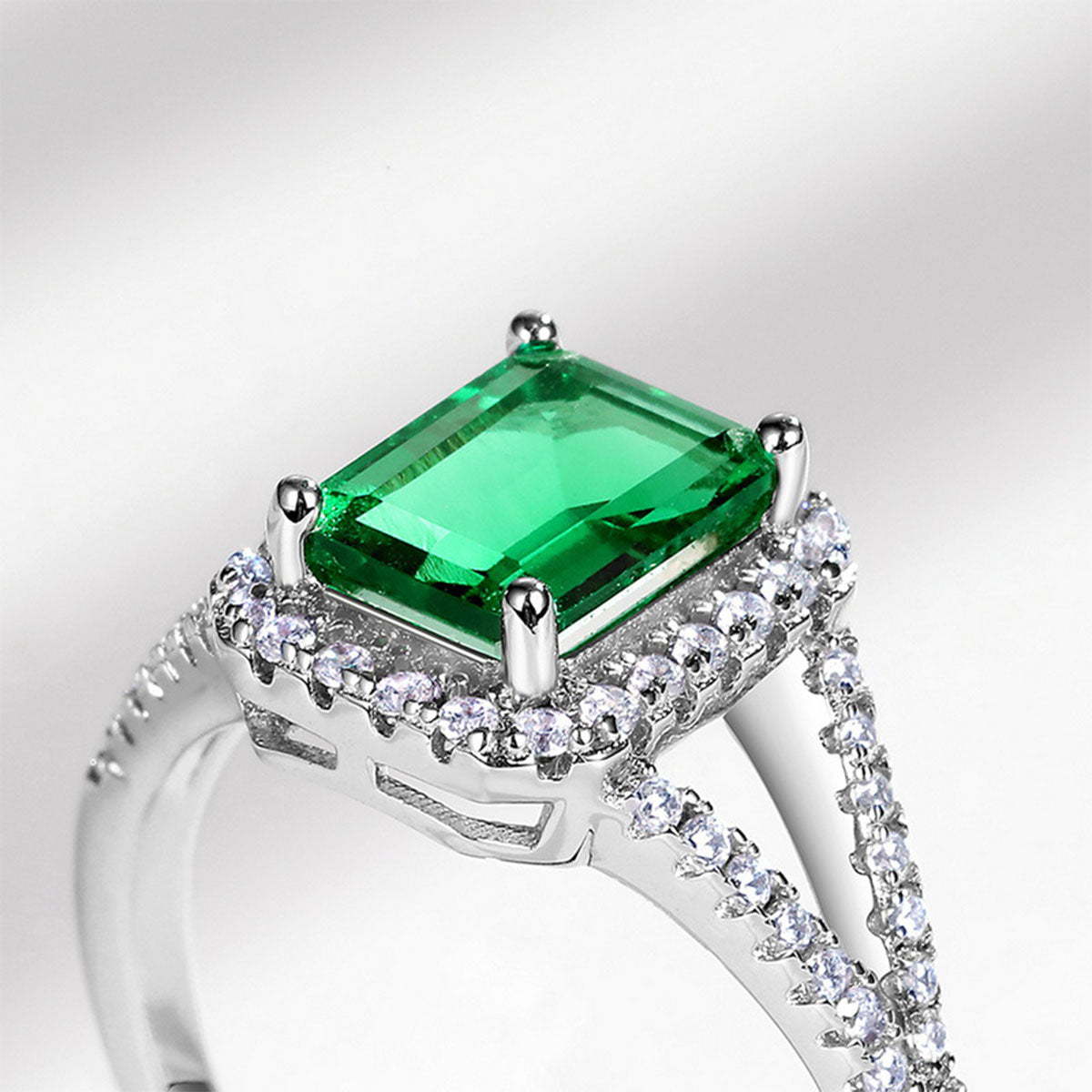 White Gold Halo Emerald Hollow Ring