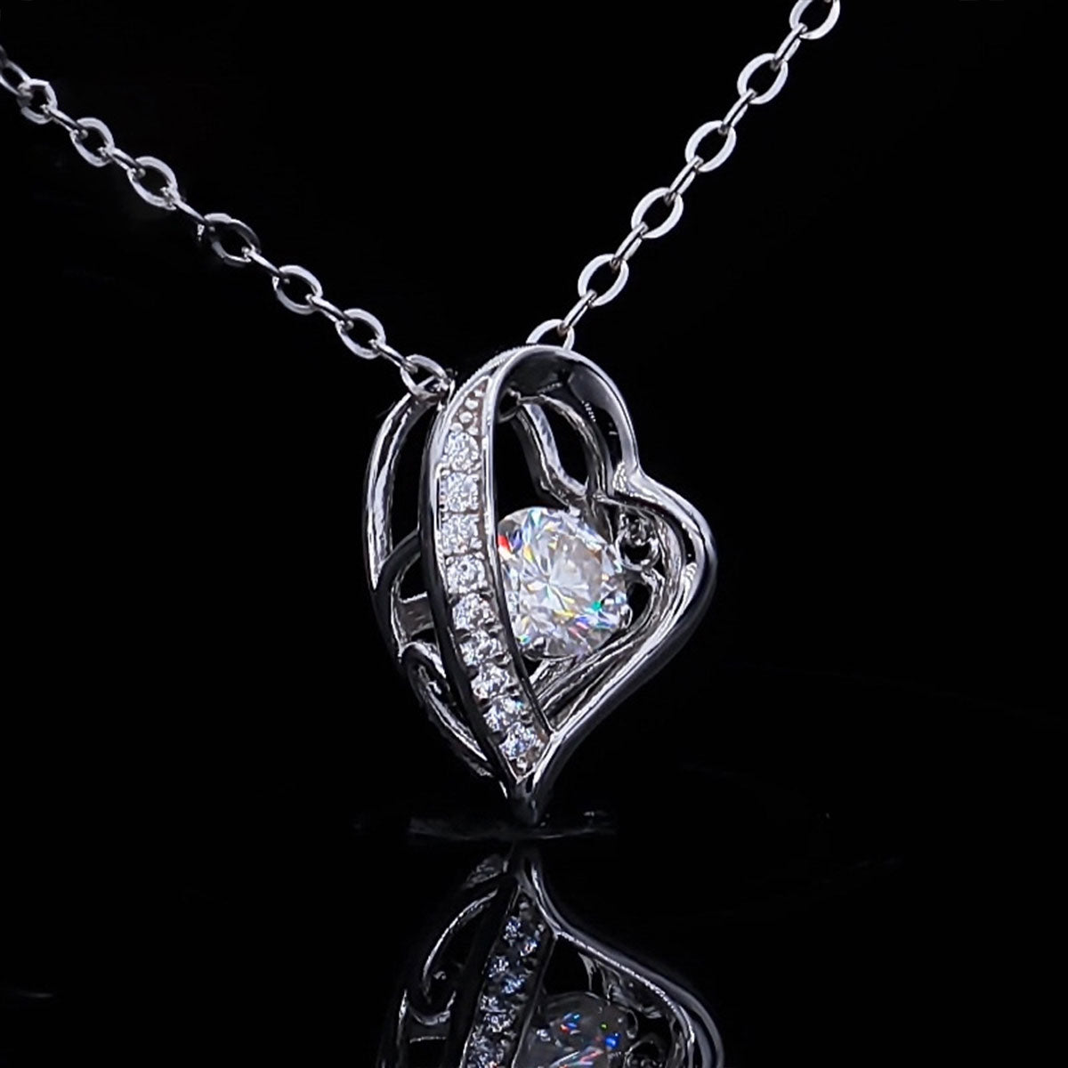 White Gold Hollow Heart Shape Beating Shinny Pendants Chains