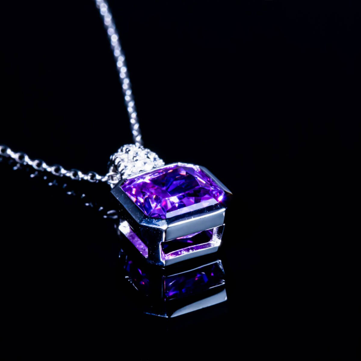 Bezel Setting Octagon Shape Purple Gem Chain