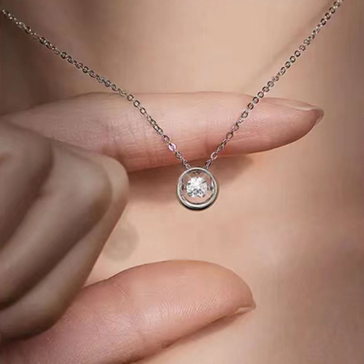 White Gold Timeless Beating Halo Pendants Chains