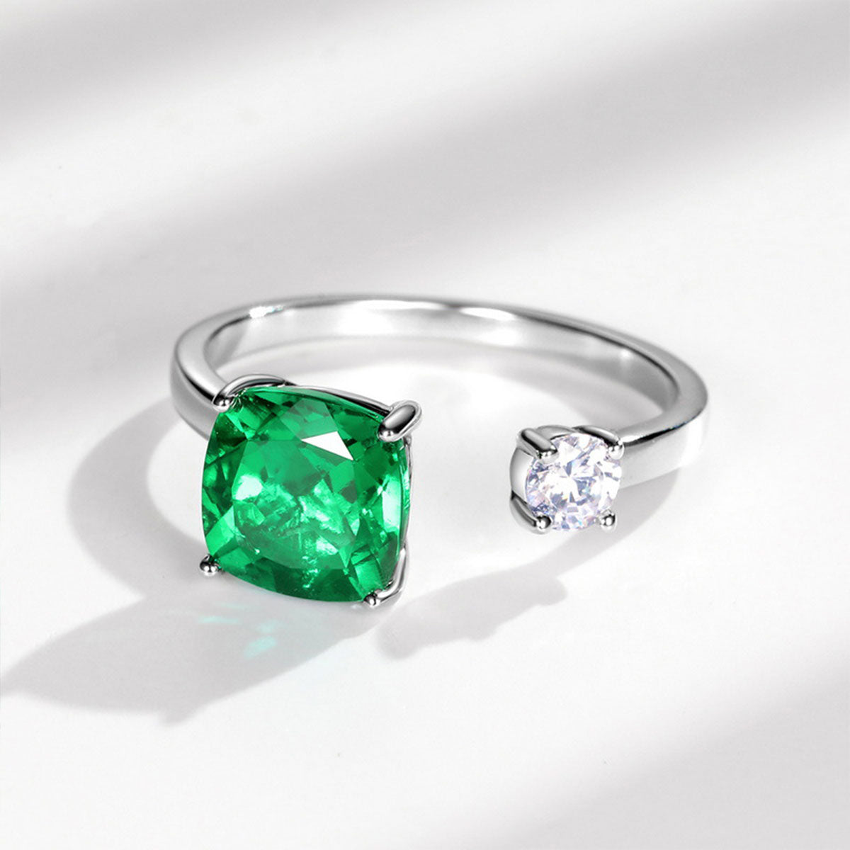 White Gold Clip-On Adjustable Emerald Ring