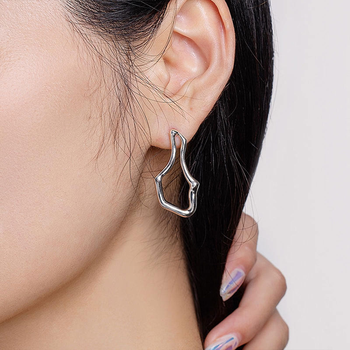 White Gold Cool Design Irregular Distortion Snap Hoop Earrings