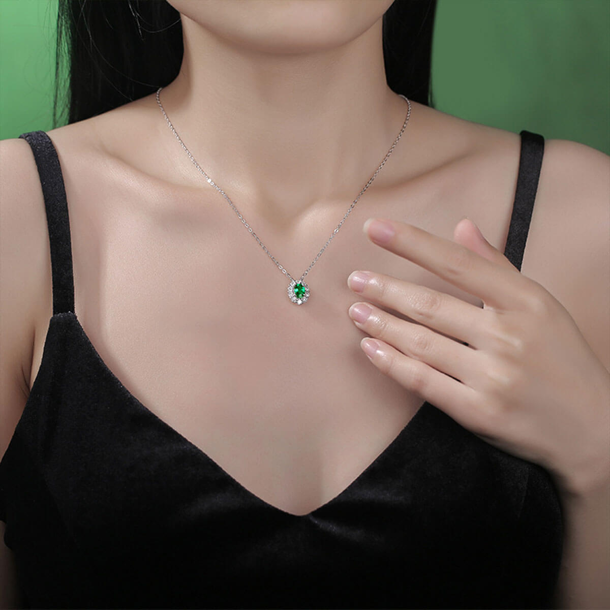 Oval Cut Emerald Halo Pendant Chain