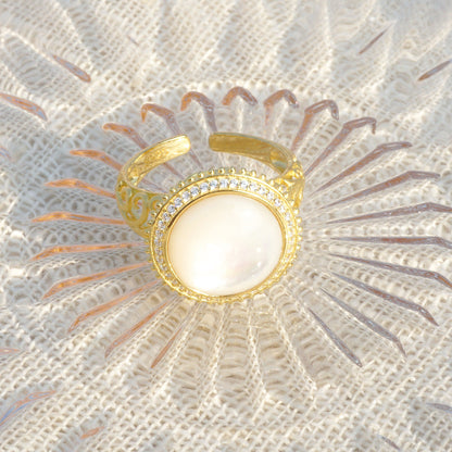 Gold White Shell Stone Sun Shape Ring