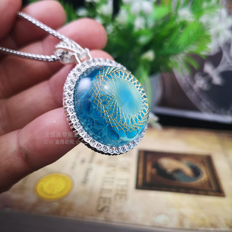 Big Resin Blue Eye Halo Stones Pendant Necklace