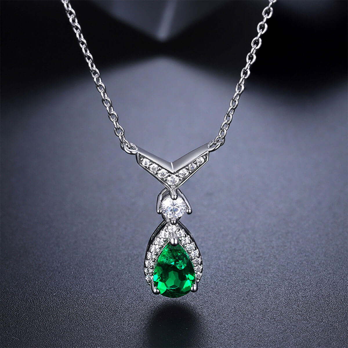 White Gold Drip Shape Emerald Full Stones Chain